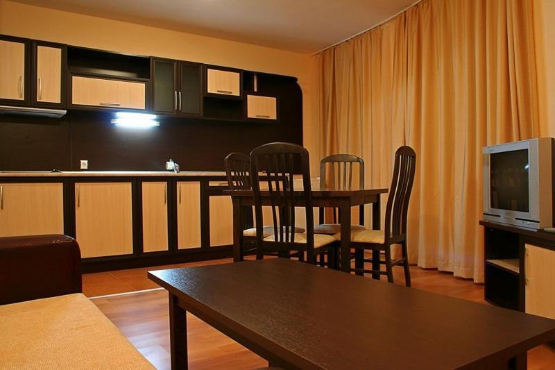 Renta Bg Apartments In Царево Екстериор снимка