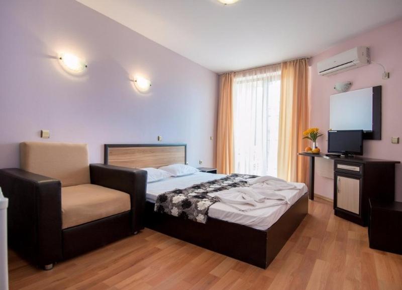 Renta Bg Apartments In Царево Екстериор снимка