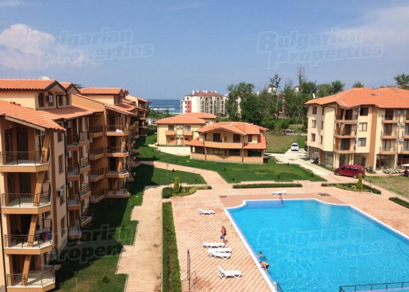 Renta Bg Apartments In Царево Екстериор снимка