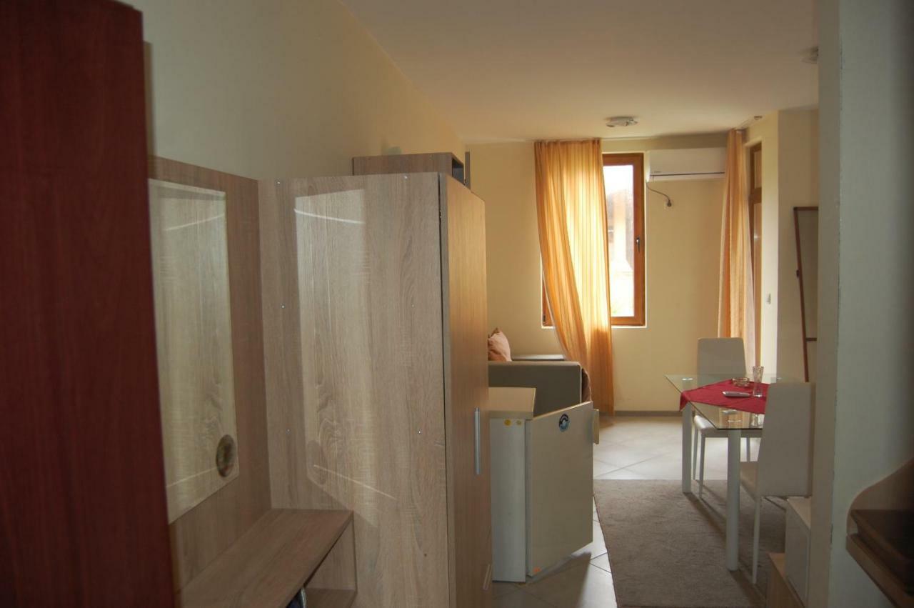 Renta Bg Apartments In Царево Екстериор снимка